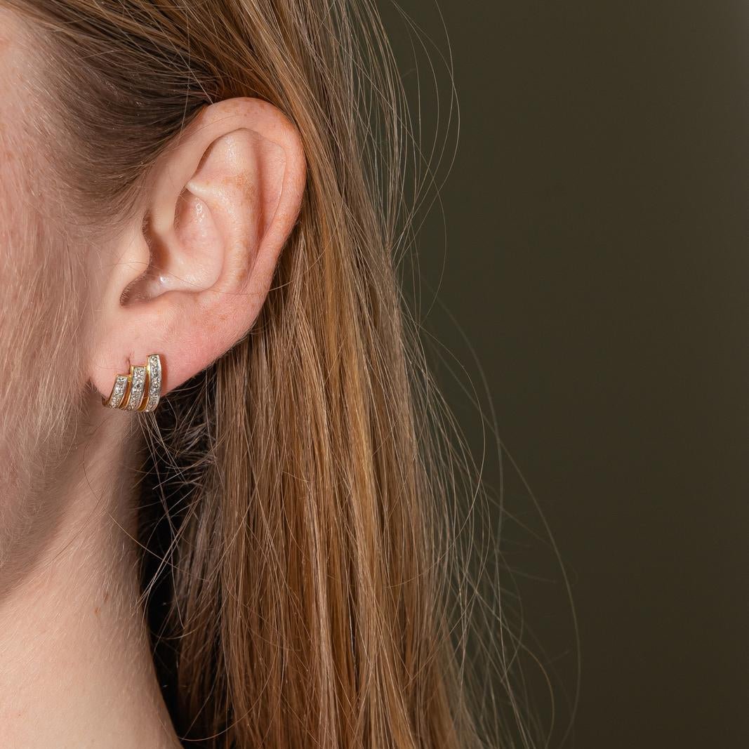 Boucles d'oreilles Créoles en or jaune et diamants - Castafiore