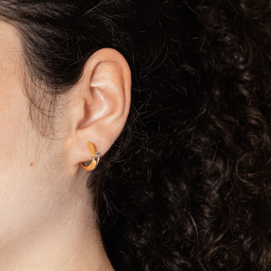 Boucles d'oreilles Créoles en or jaune et diamants - Castafiore