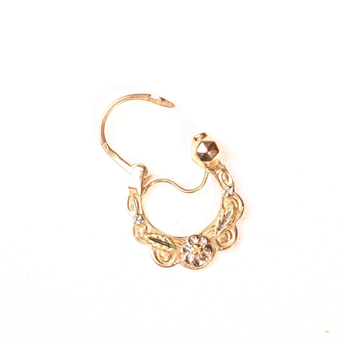 Boucles d'oreilles Créoles savoyardes à décor floral en or - Castafiore