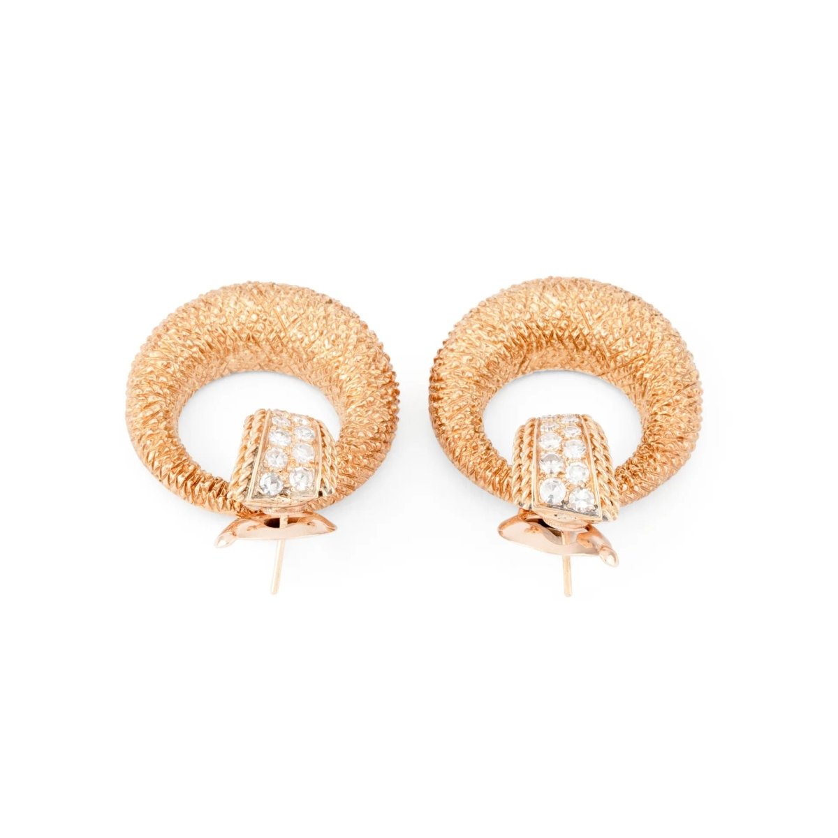 Boucles d'oreilles de la maison Van Cleef & Arpel en or jaune et diamants - Castafiore