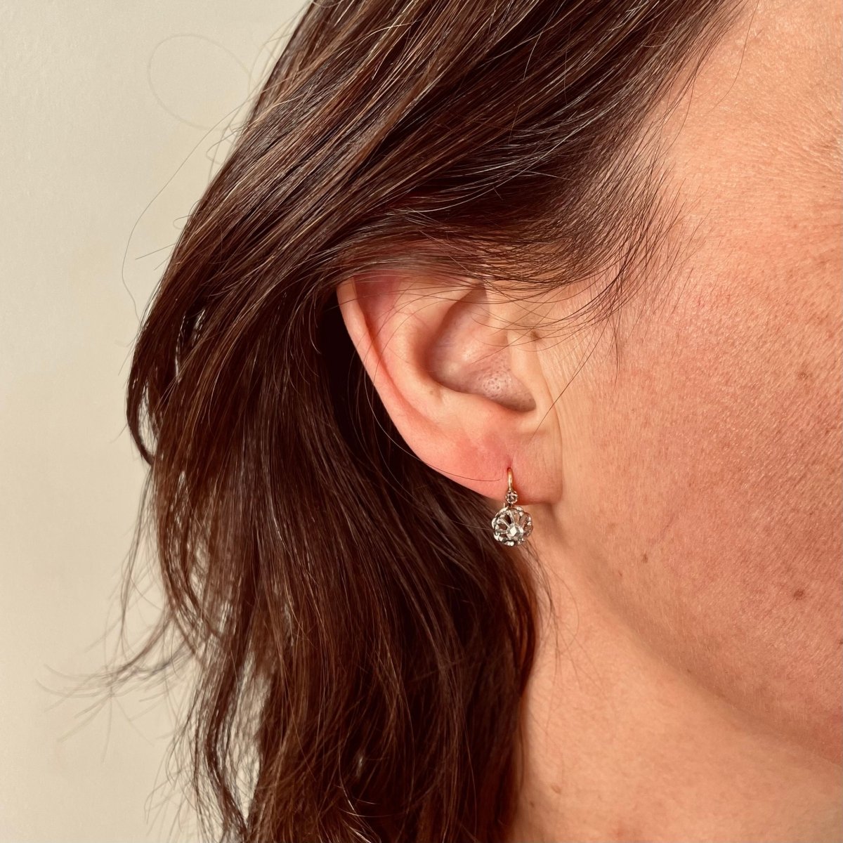 Boucles d'oreilles Dormeuses anciennes en or et diamants - Castafiore