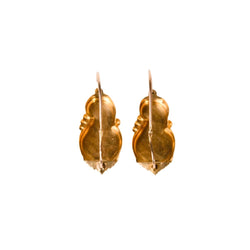 Boucles d'oreilles dormeuses anciennes en or jaune ciselé - Castafiore
