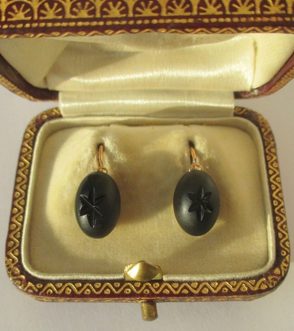 Boucles d’oreilles dormeuses anciennes Jais étoilé Or rose - Castafiore