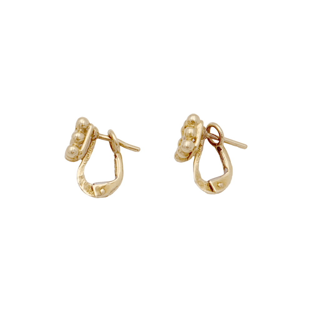 Boucles d'oreilles Dormeuses CHAUMET "Quadrangulaires" en or jaune et diamants - Castafiore