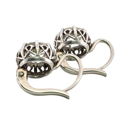 Boucles d'oreilles Dormeuses en or blanc et diamants - Castafiore
