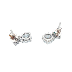 Boucles d'oreilles dormeuses en or blanc et diamants - Castafiore