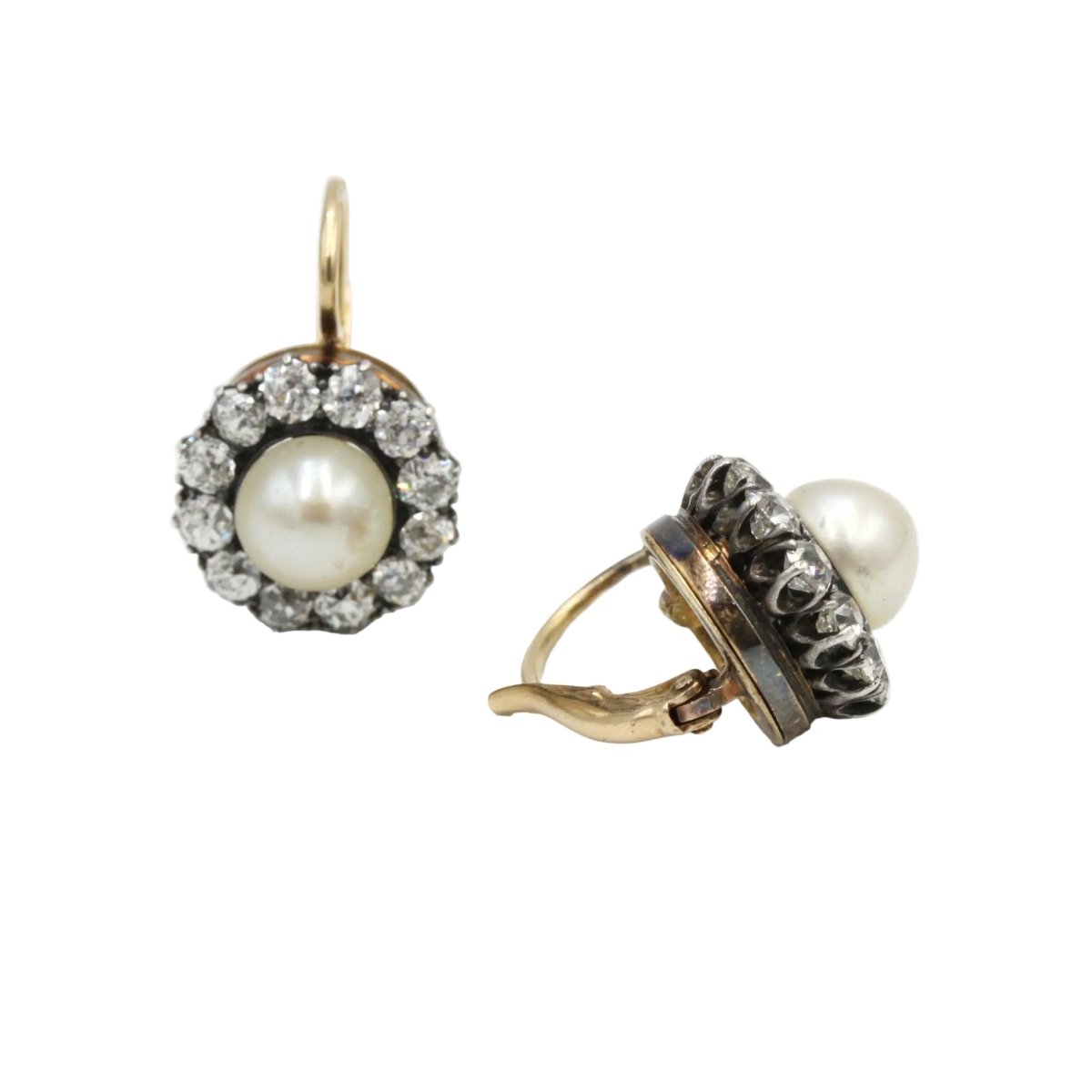 Boucles d'oreilles Dormeuses en or jaune, argent, perles et diamants - Castafiore