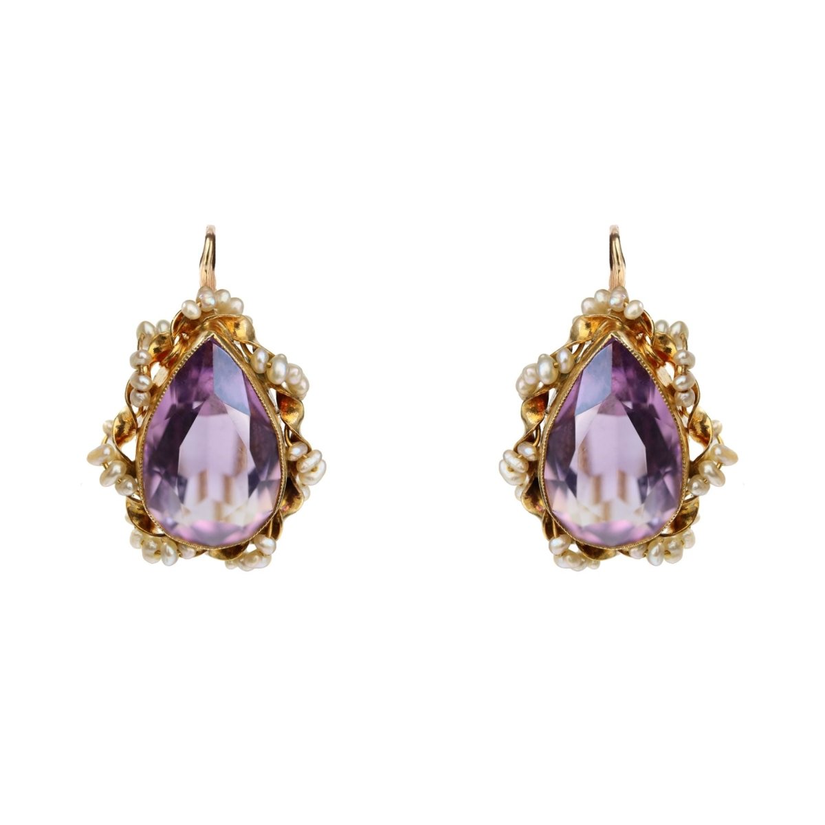 Boucles d'oreilles dormeuses en or jaune et améthyste - Castafiore