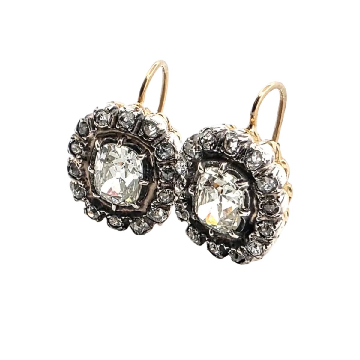 Boucles d'oreilles Dormeuses en or jaune et diamants - Castafiore