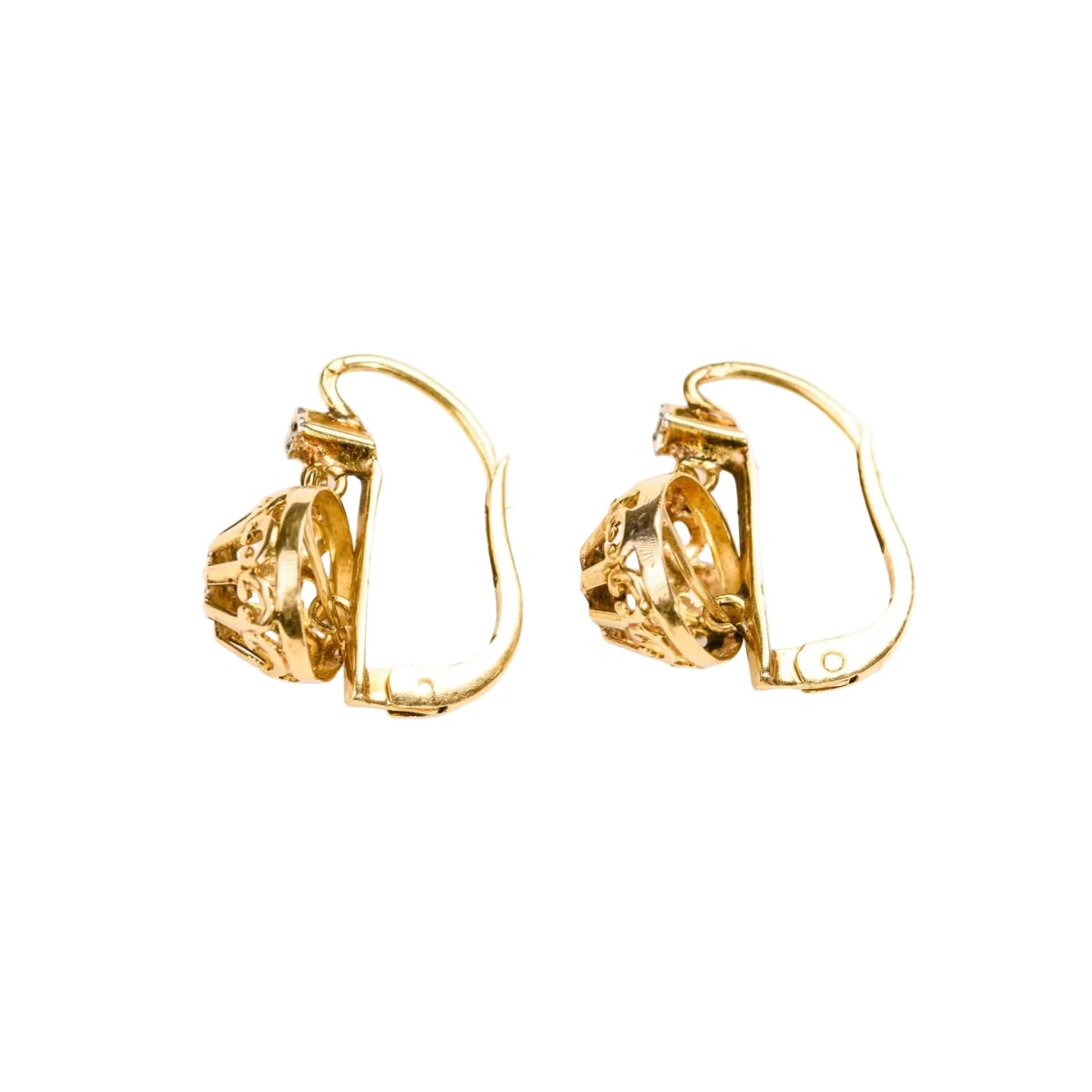 Boucles d'oreilles Dormeuses en or jaune et diamants - Castafiore