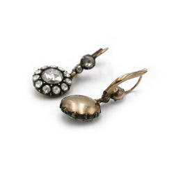 Boucles d'oreilles Dormeuses en or jaune et diamants - Castafiore