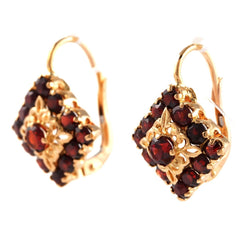 Boucles d'oreilles Dormeuses en or jaune et grenats - Castafiore