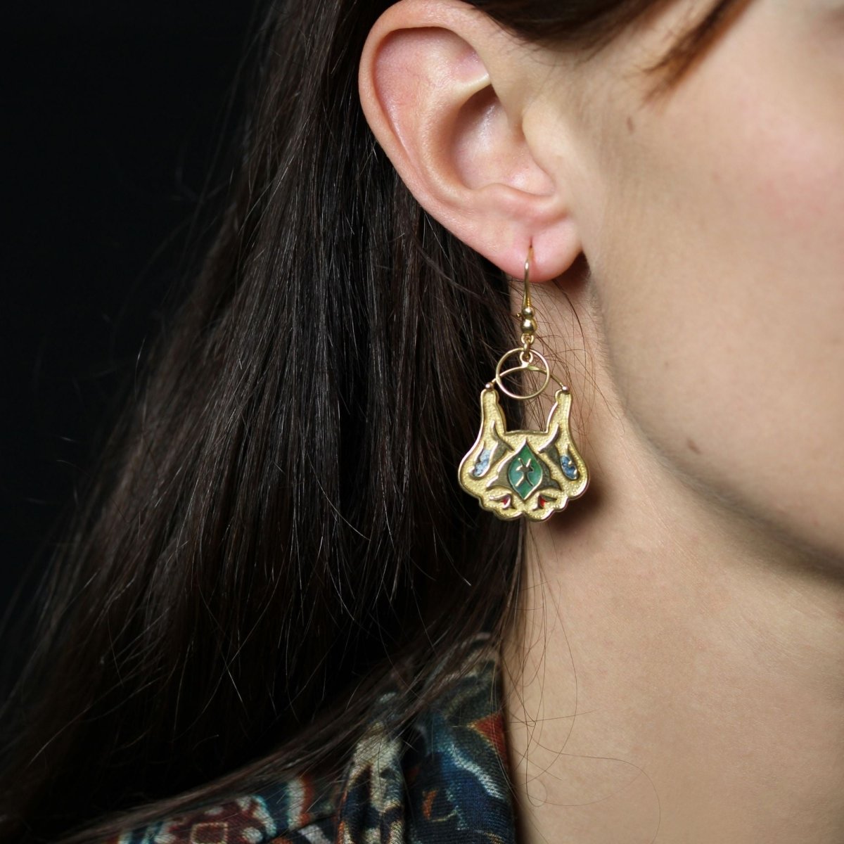 Boucles d'oreilles Dormeuses en or jaune et perles - Castafiore