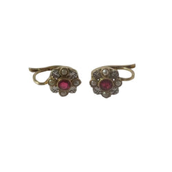 Boucles d’oreilles Dormeuses en or jaune, or banc, rubis, et perles - Castafiore