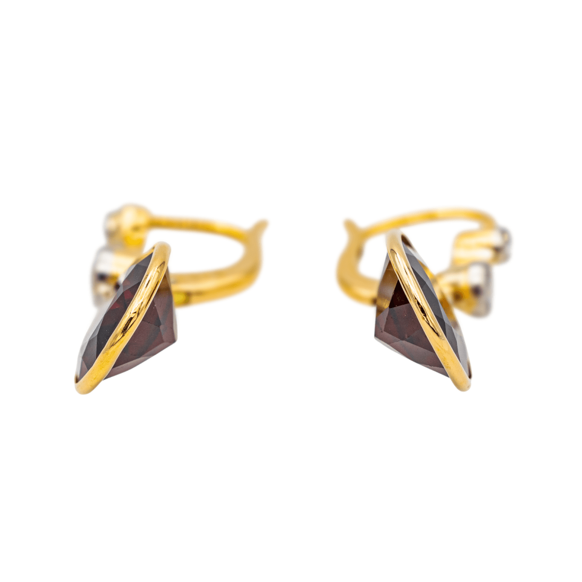 Boucles d'oreilles Dormeuses en or jaune, or blanc, platine, grenats et diamants - Castafiore