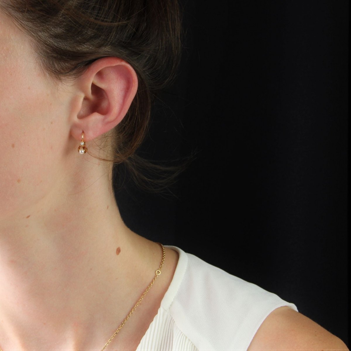 Boucles d'oreilles DORMEUSES en or jaune perles - Castafiore