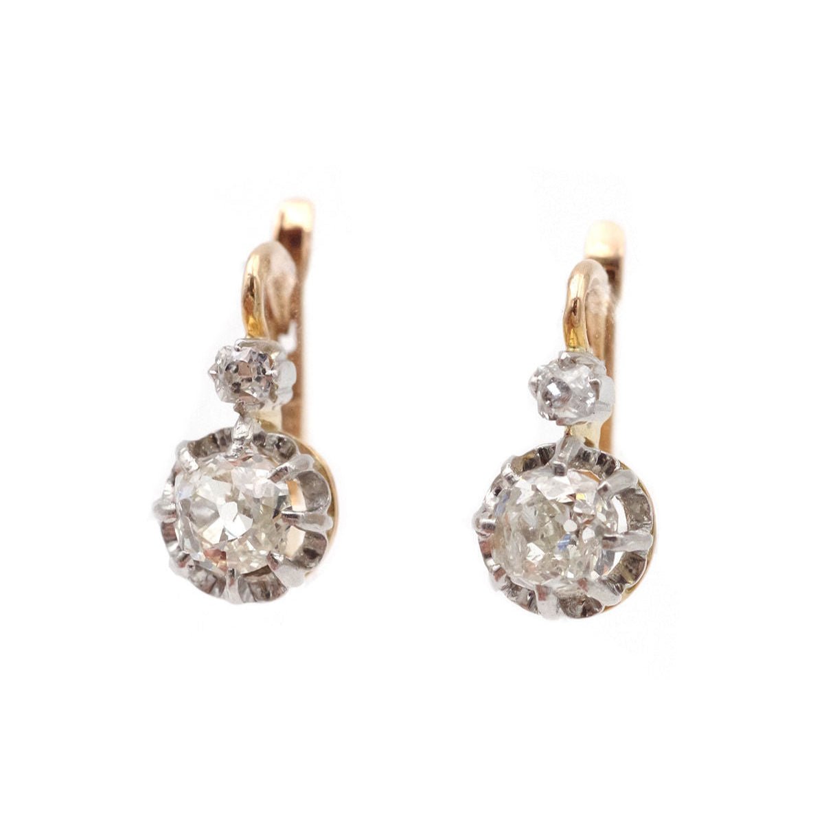 Boucles d'oreilles Dormeuses en or jaune, platine et diamants - Castafiore