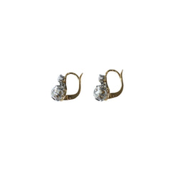 Boucles d'oreilles Dormeuses en or jaune, platine, et diamants - Castafiore
