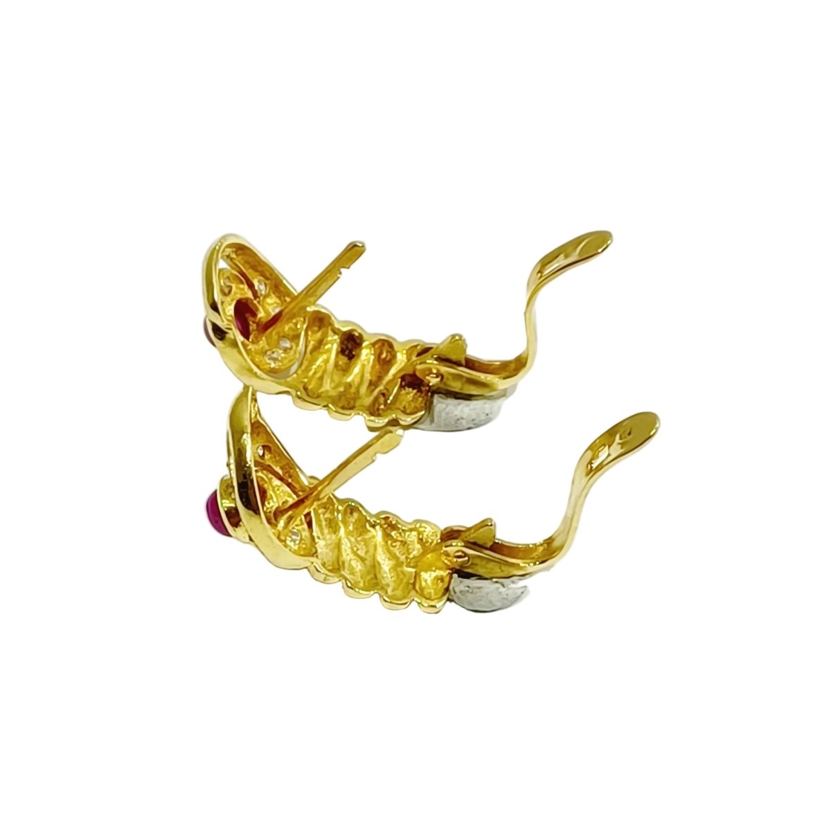 Boucles d'oreilles Dormeuses en or jaune, rubis et diamatns - Castafiore