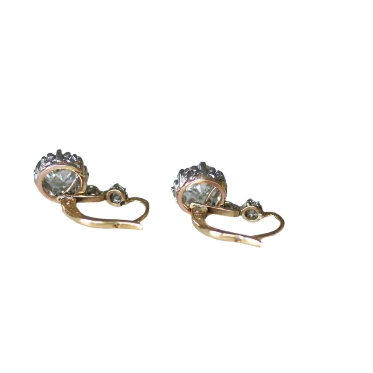 Boucles d'oreilles Dormeuses en or, platine et diamants - Castafiore