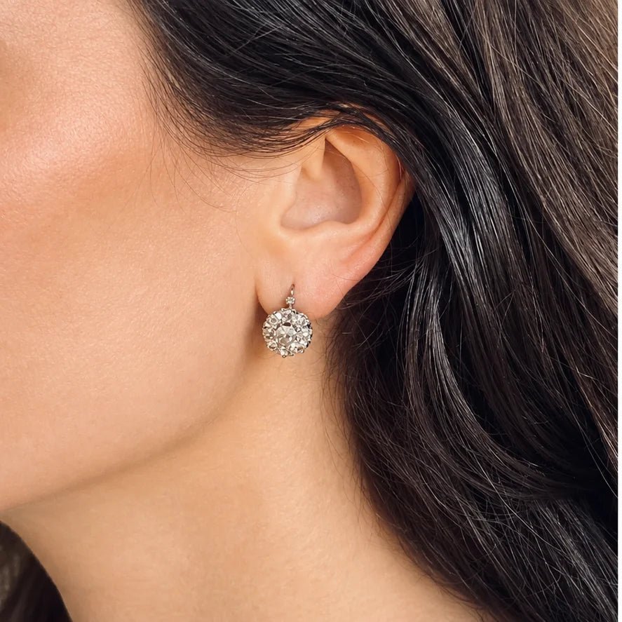 Boucles d'oreilles Dormeuses en or rose, platine et diamants - Castafiore