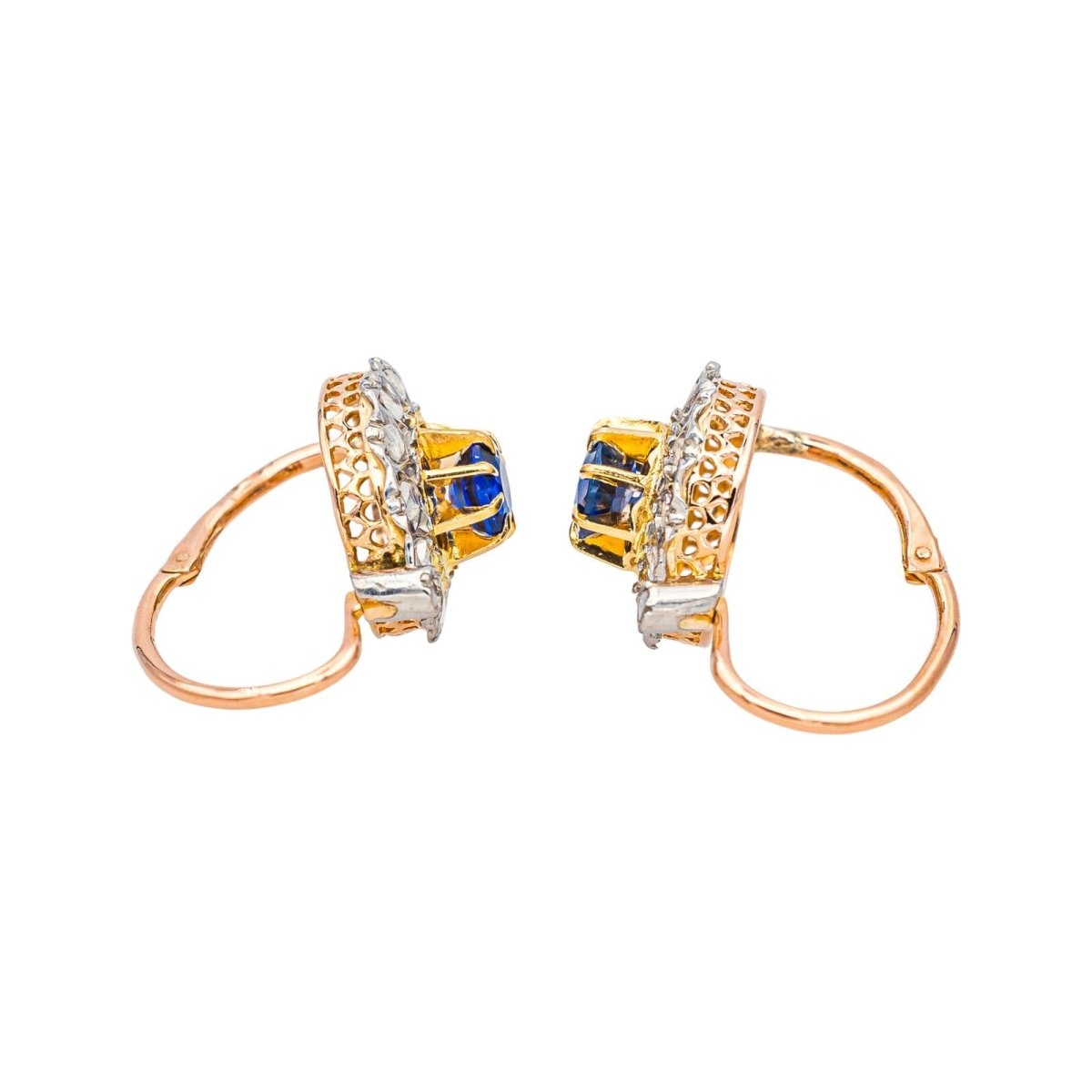 Boucles d'oreilles Dormeuses en or rose, platine, saphirs et diamants - Castafiore