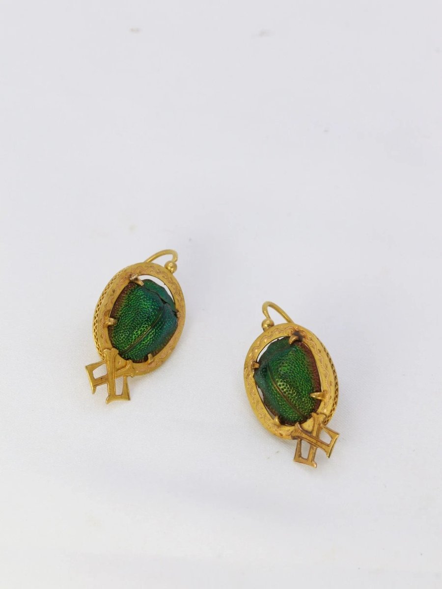 Boucles d'oreilles dormeuses or jaune scarabée - Castafiore