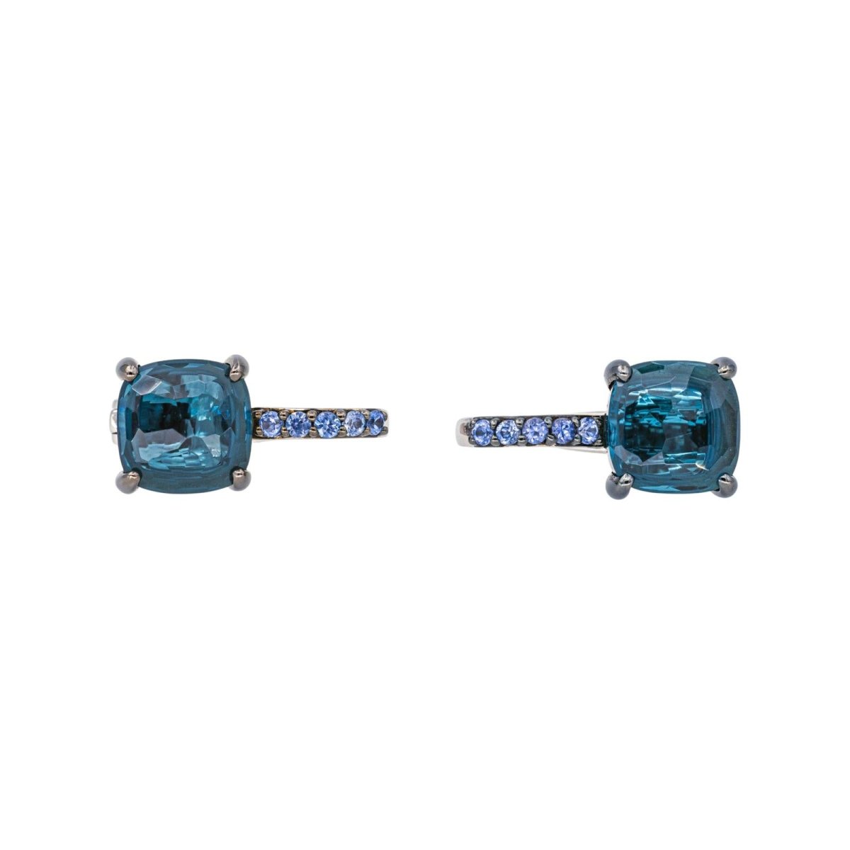 Boucles d'oreilles Dormeuses POMELLATO "Baby" en or blanc, topazes et saphirs - Castafiore