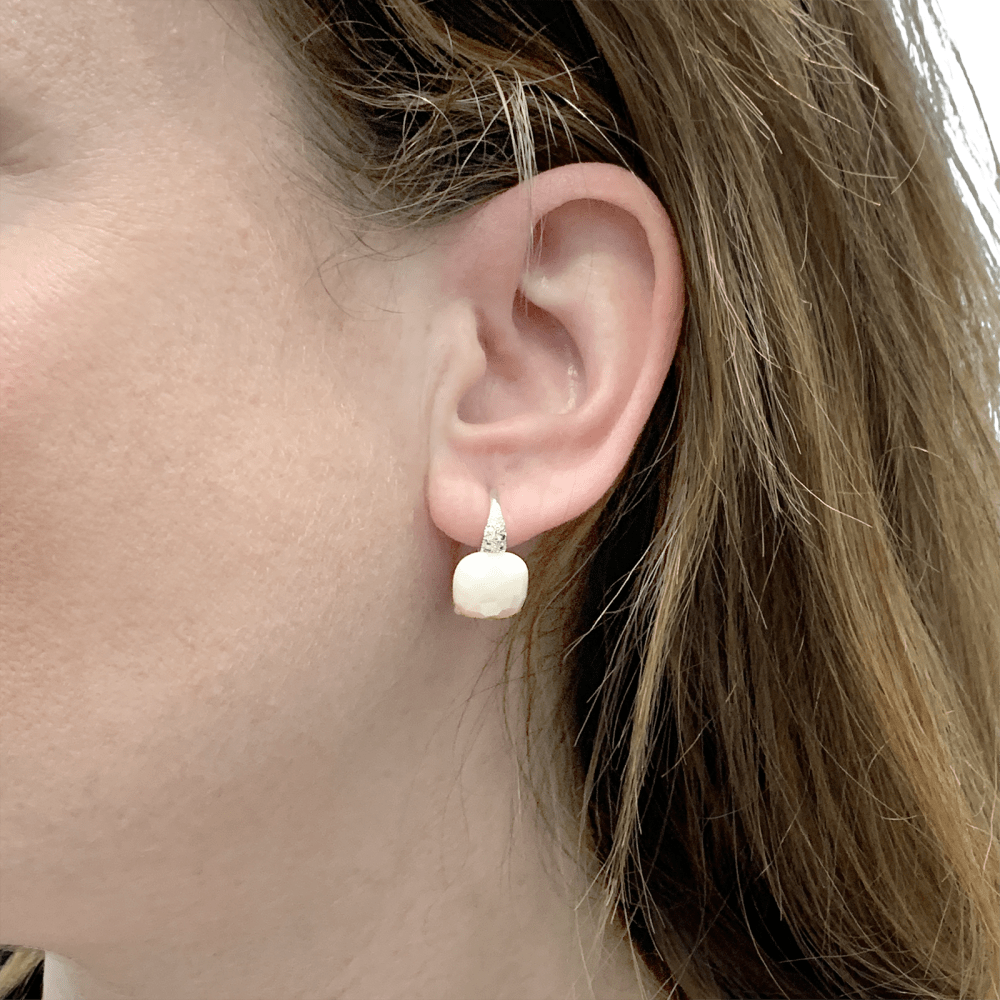 Boucles d'oreilles Dormeuses POMELLATO "Capri" en or blanc et diamants - Castafiore