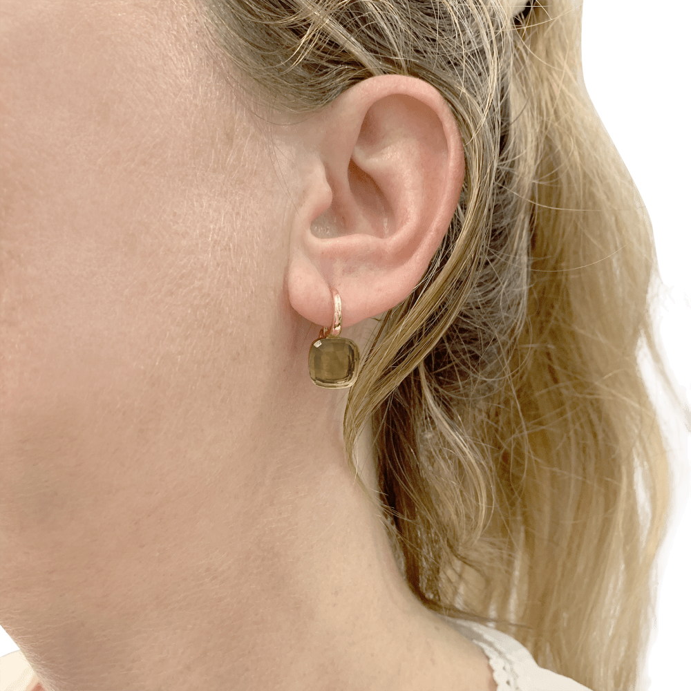 Boucles d'oreilles Dormeuses POMELLATO "Nudo" en or rose, or blanc et quartz - Castafiore