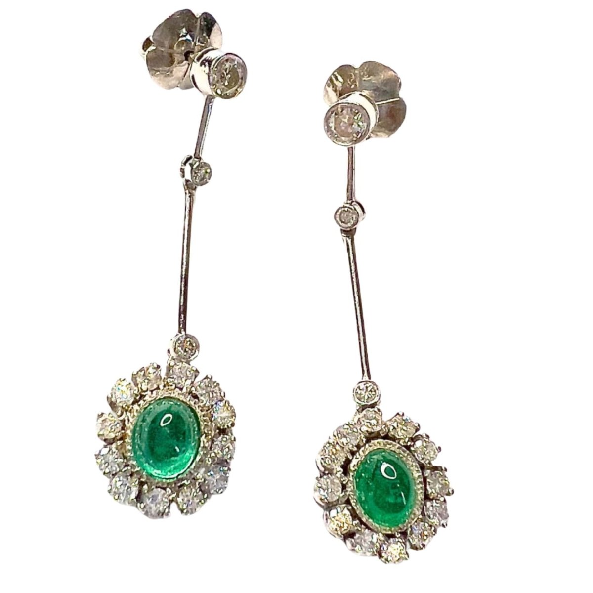 Boucles d'oreilles en or blanc, emeraude et diamant - Castafiore