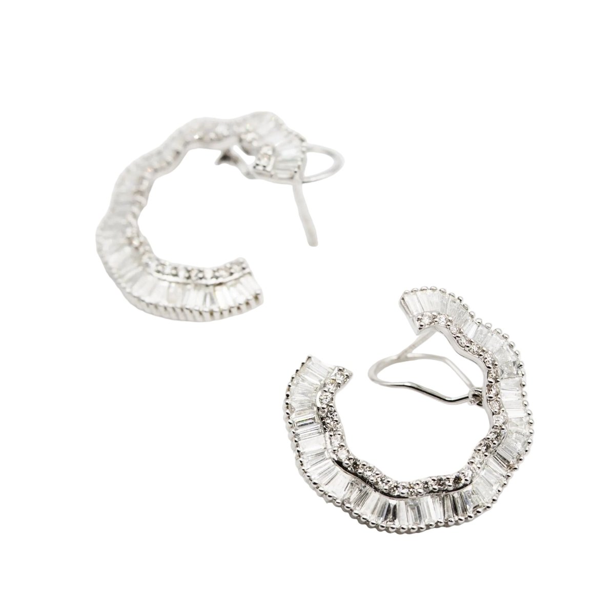Boucles d'oreilles en or blanc et diamants - Castafiore