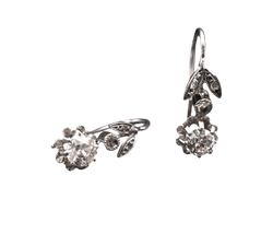 Boucles d'oreilles en or blanc et diamants - Castafiore