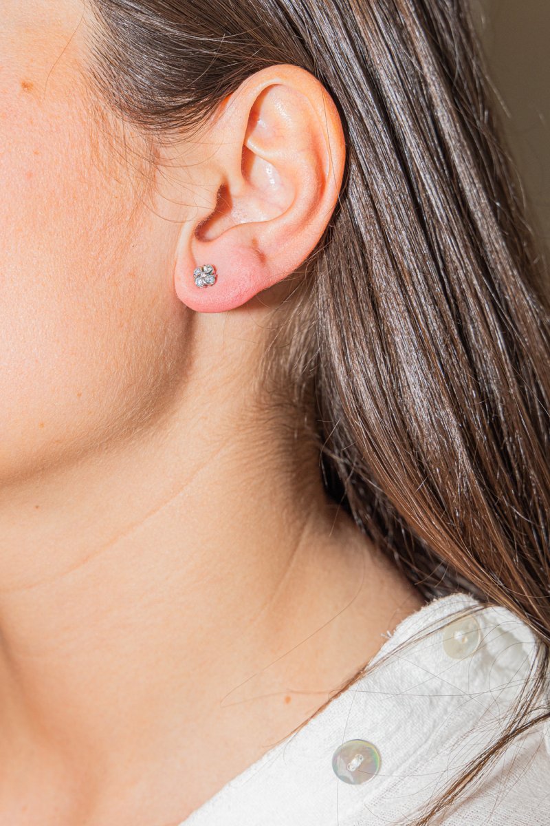 Boucles d'oreilles en or blanc et diamants - Castafiore