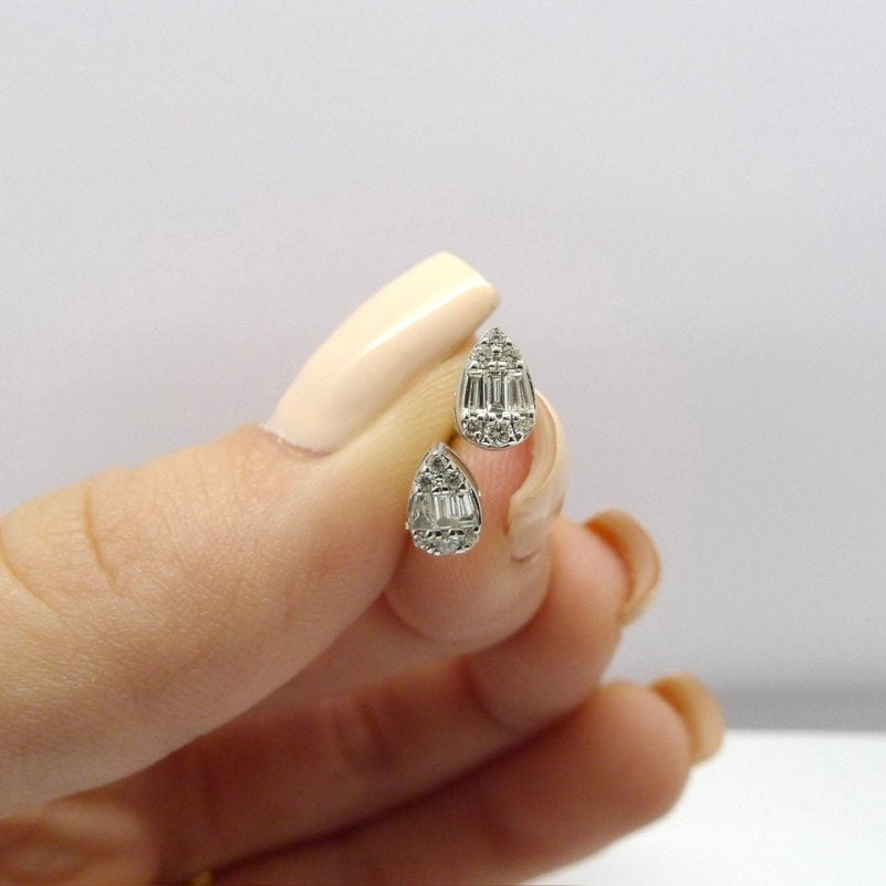 Boucles d'oreilles en or blanc et diamants - Castafiore