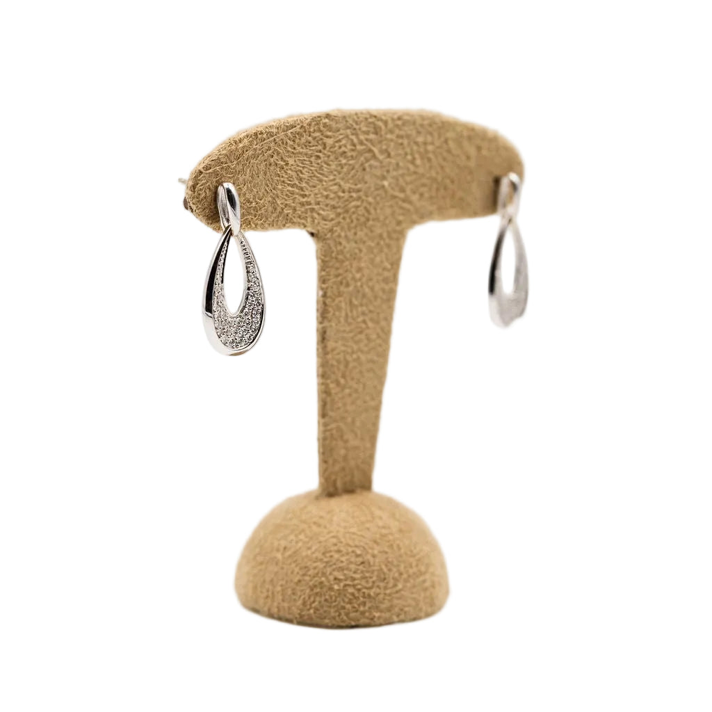 Boucles d'Oreilles en or blanc et diamants - Castafiore