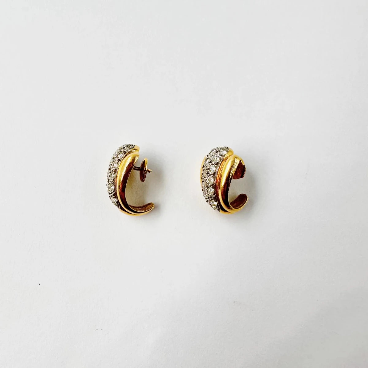 Boucles d'oreilles en or blanc, or jaune et diamants - Castafiore