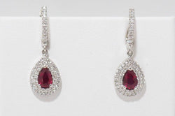 Boucles d'oreilles en or blanc, rubis poire et diamants - Castafiore