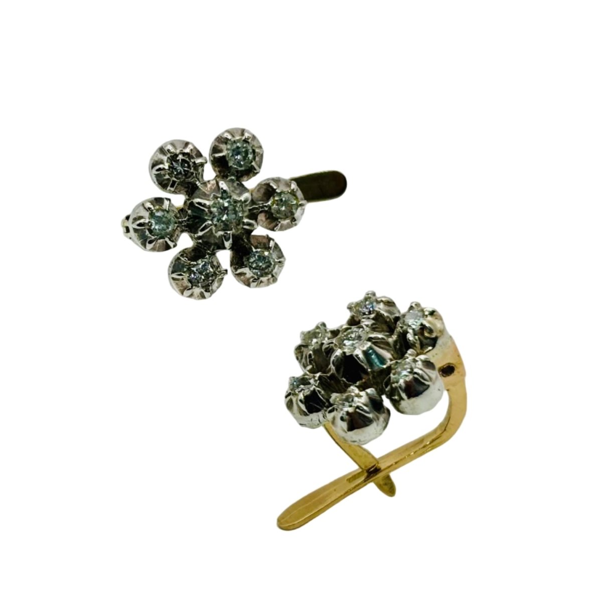 Boucles d'oreilles en or jaune et diamants - Castafiore