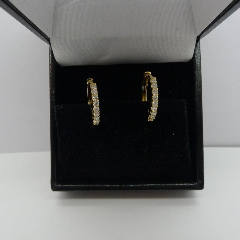 Boucles d'oreilles en or jaune et diamants - Castafiore