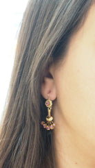 Boucles d'oreilles en or jaune et rubis - Castafiore
