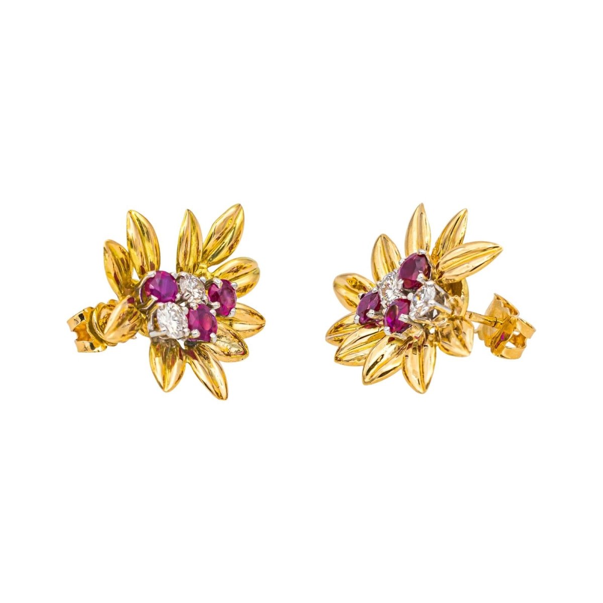 Boucles d'oreilles en or jaune, platine, rubis et diamants - Castafiore