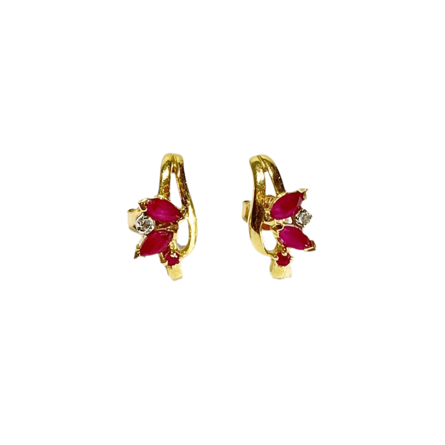 Boucles d'oreilles en or jaune, rubis et diamant - Castafiore