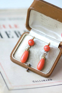 Boucles d'Oreilles Gouttes Corail - Castafiore