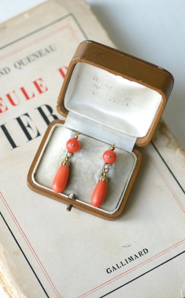 Boucles d'Oreilles Gouttes Corail - Castafiore