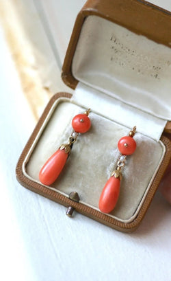 Boucles d'Oreilles Gouttes Corail - Castafiore