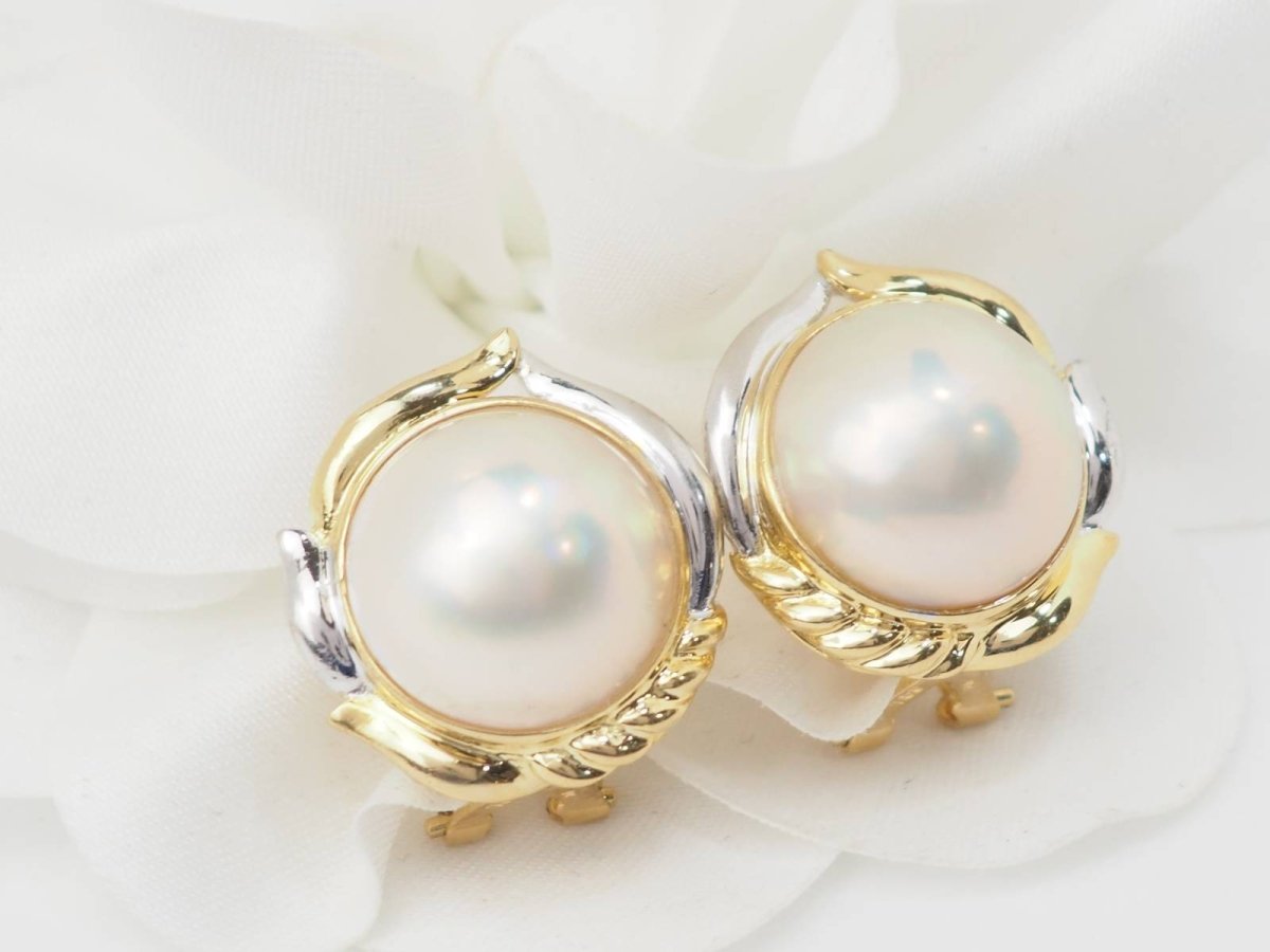 Boucles d'oreilles importantes en or bicolore et demis perles - Castafiore