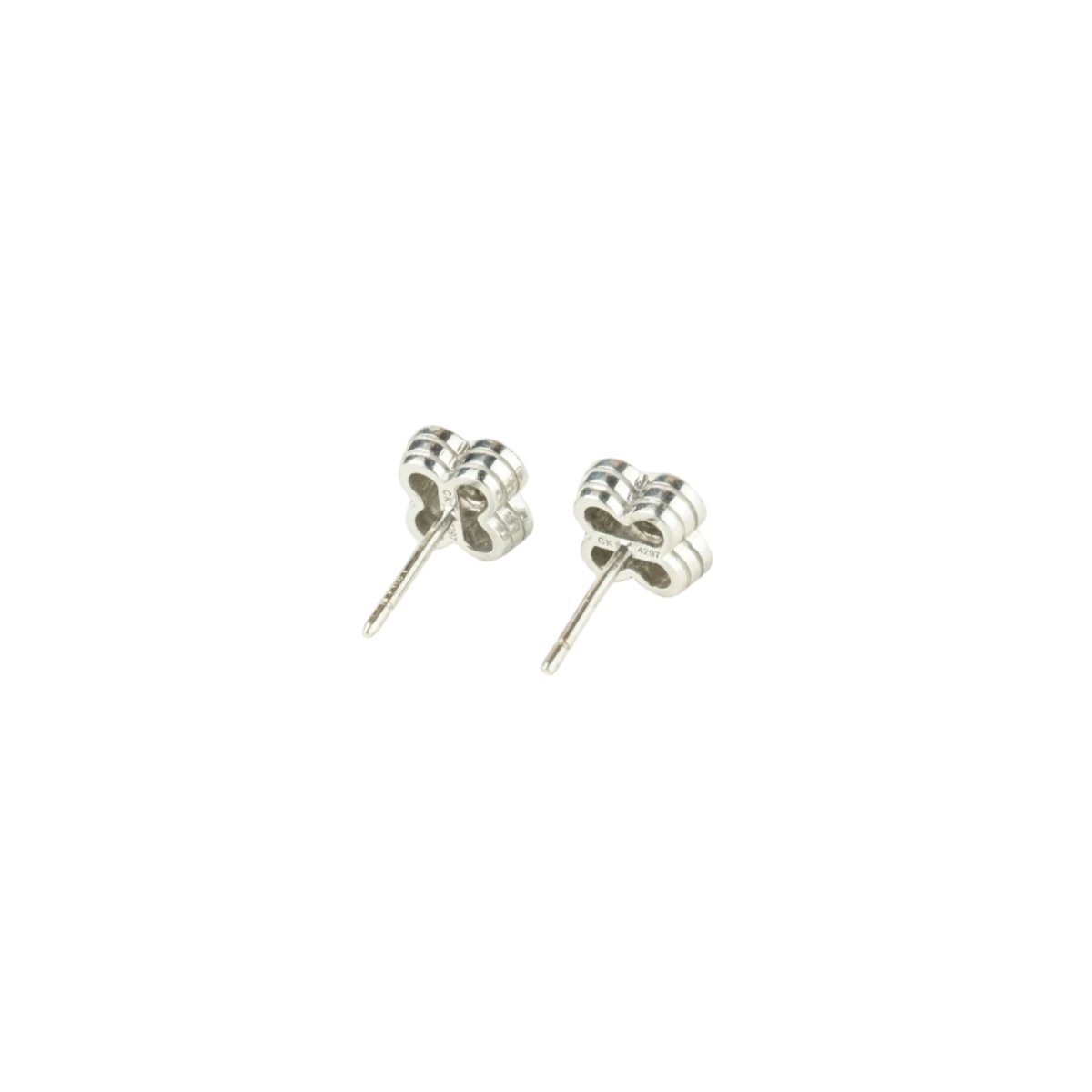 Boucles d'oreilles MAUBOUSSIN en or blanc et diamants - Castafiore