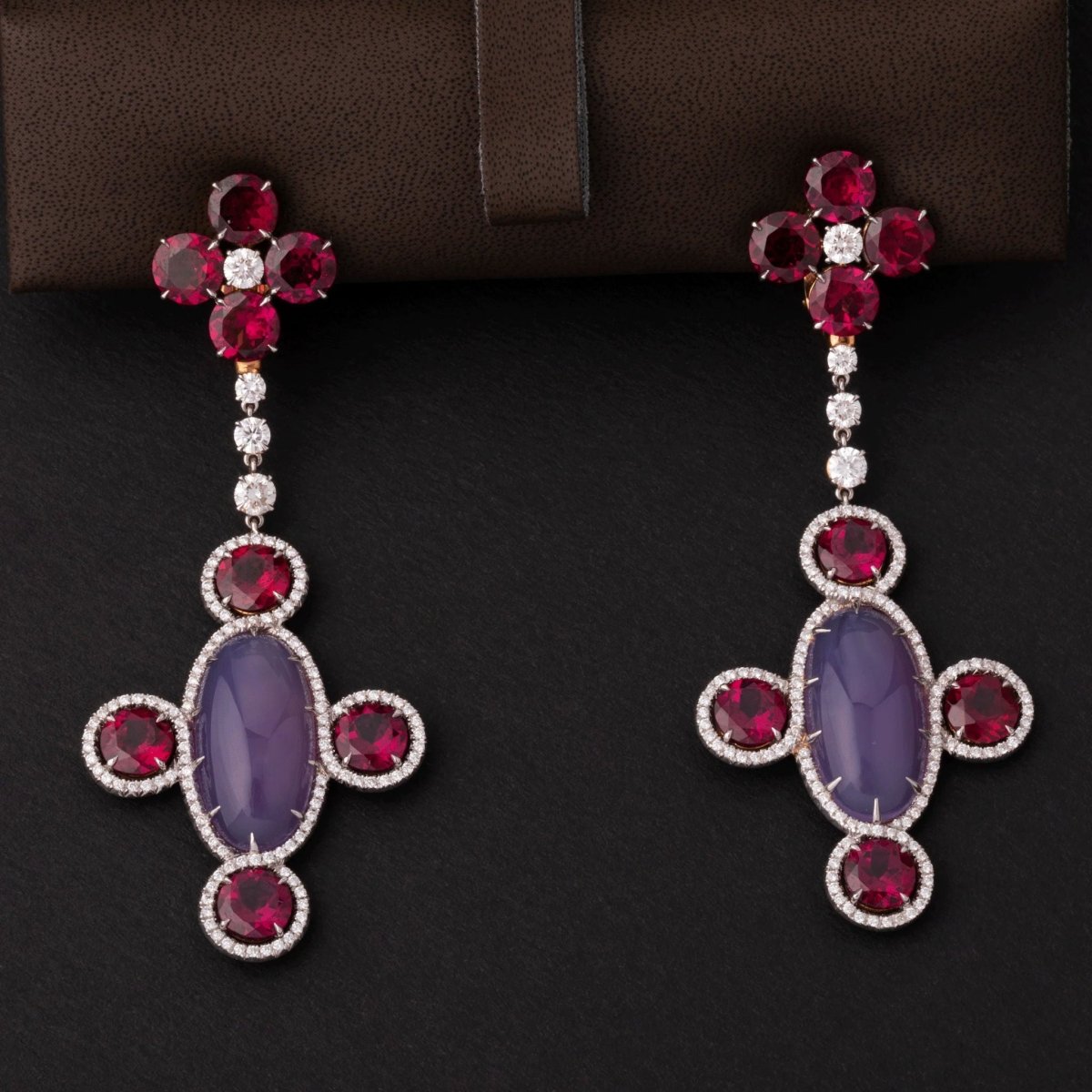 Boucles d'oreilles moderne - Castafiore