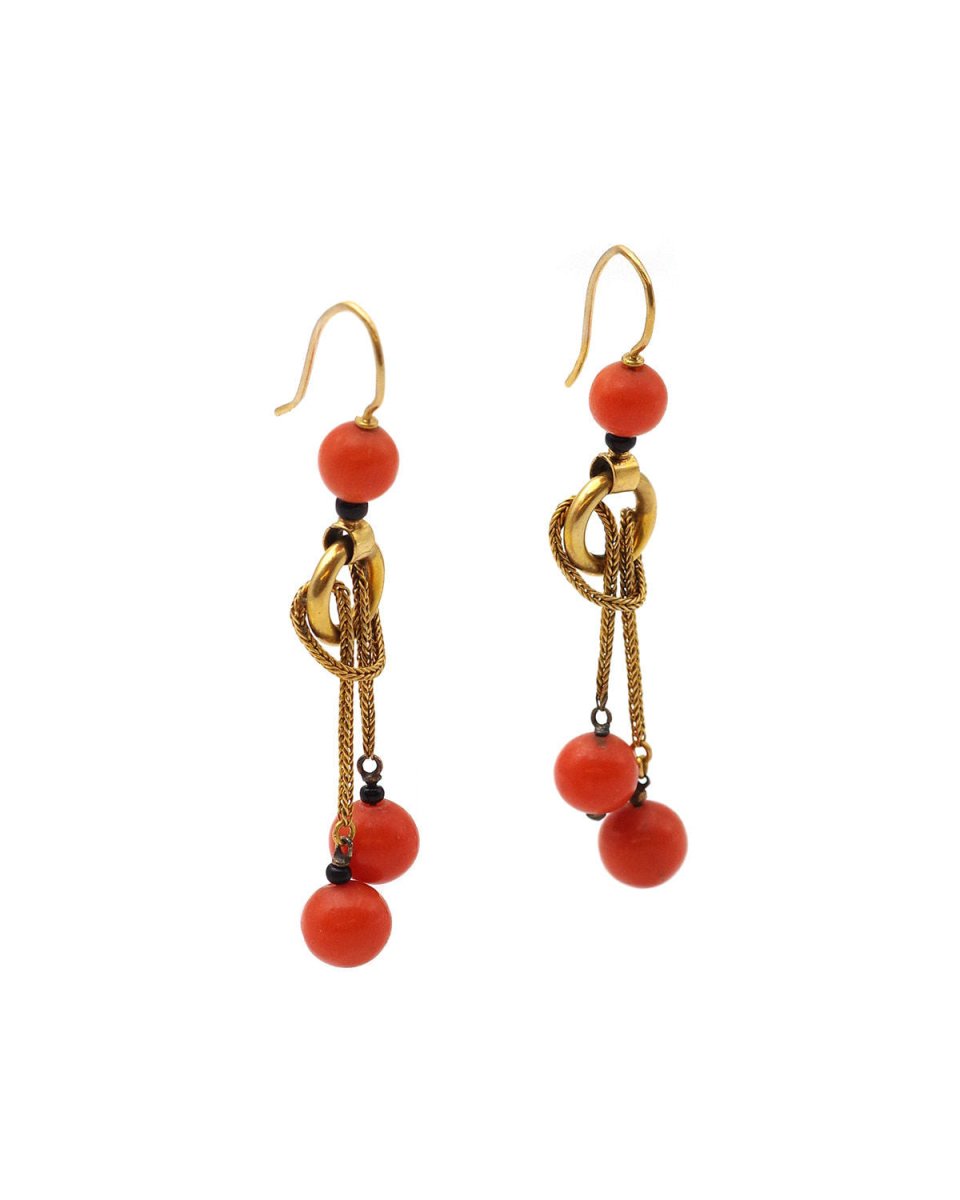 Boucles d'oreilles Napoléon III longues en or et corail - Castafiore
